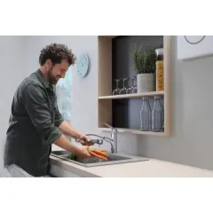 Hansgrohe Dřezová baterie M427-H150 s výsuvnou sprškou, chrom 71814000