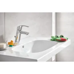 Grohe Umyvadlová baterie s výpustí, chrom 23322001