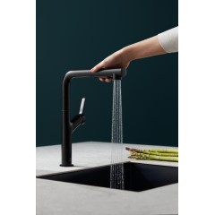 KFA - DUERO DESIGN dřezová baterie s otočnou vytahovací sprchou a přepínáním, černá 6623-220-81