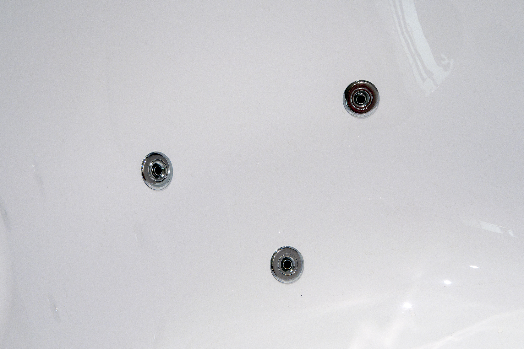 Masážní vana SÁVA HYDRO pneu 150x150cm