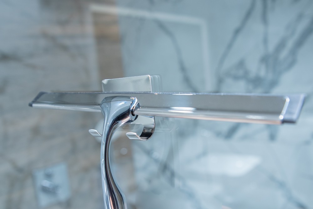 Stěrka na samolepícím háčku AWD Interior 1768