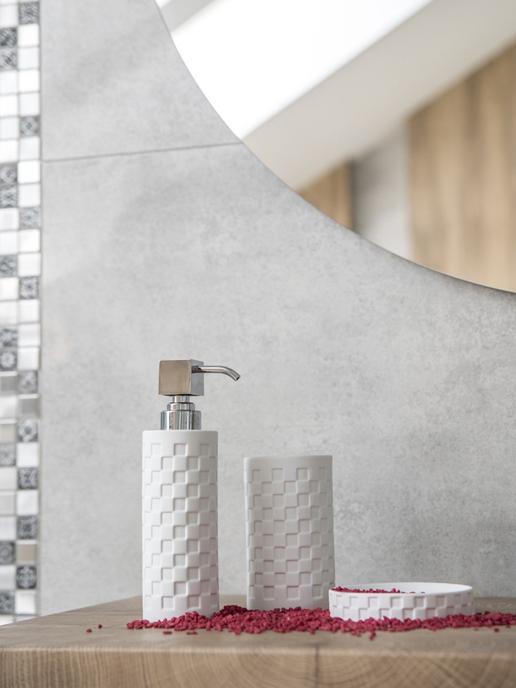 Mýdlenka na postavení AWD Interior Swan AWD02191678