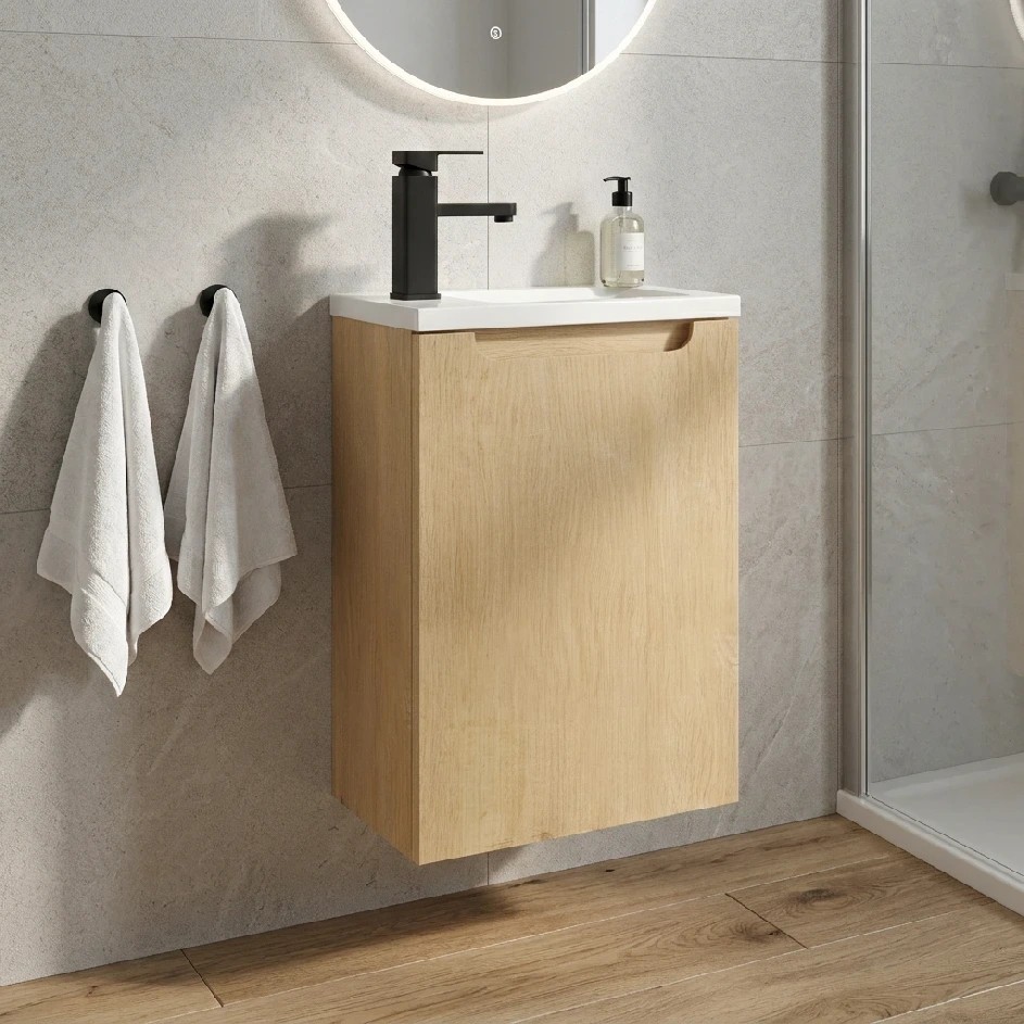 Umyvadlová skříňka pro WC Sora – dub medový – 39,5x22x55 cm