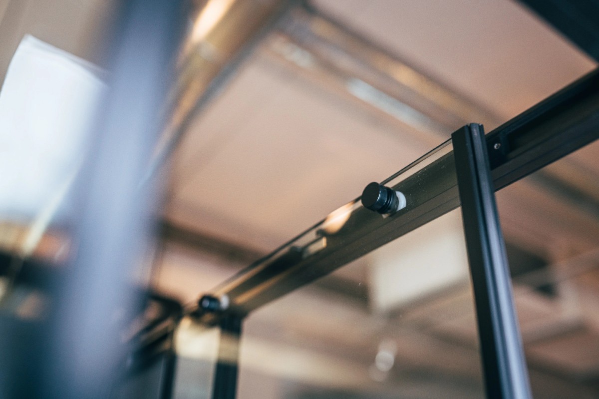 Sprchový kout obdélník posuvný Alvaro 1200×800, černá, čiré sklo